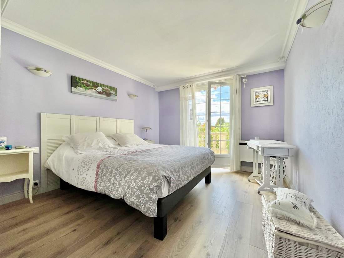House in Montfermeil, Ile-de-France, France 4 - 18496280