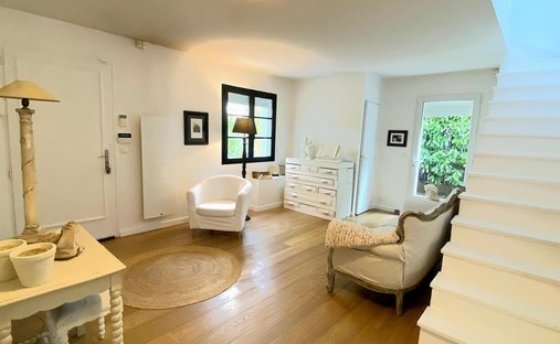 Villa in Morsang-sur-Orge, Ile-de-France, France 1