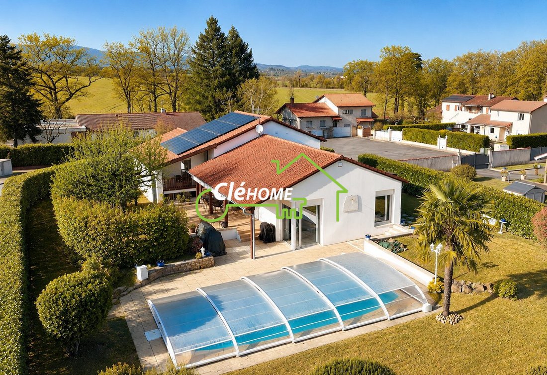 Villa in Saint-Georges-de-Reneins, Auvergne-Rhône-Alpes, France 3 - 17343669