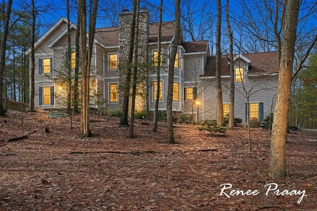 House in Pentwater, Michigan, United States 1 - 18496565