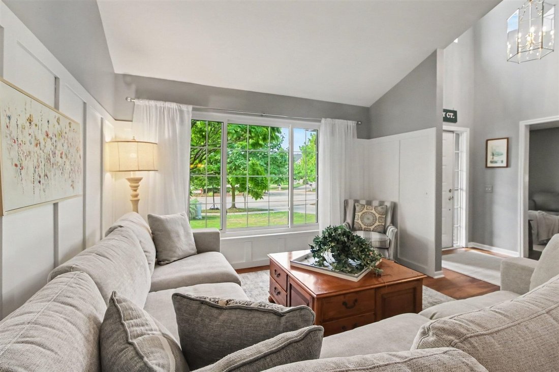 House in Ann Arbor, Michigan, United States 5 - 18496554