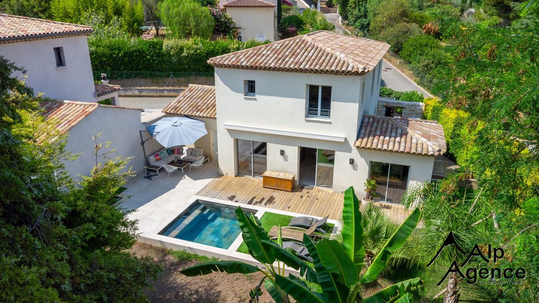 House in Les Cougoulins-Rastines, Antibes, France 2 - 18496221