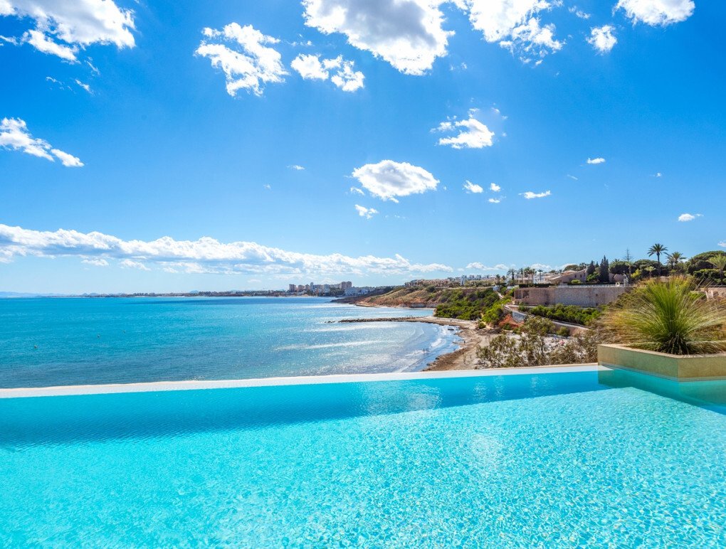 Villa in Cabo Roig, Orihuela, Valencian Community 2 - 18496635