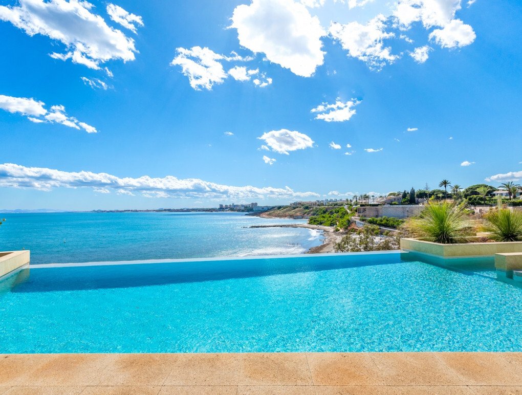 Villa in Cabo Roig, Orihuela, Valencian Community 5 - 18496635