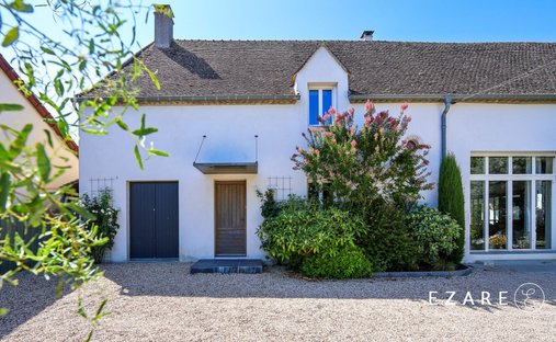 House in Gergy, Bourgogne – Franche-Comté, France 1