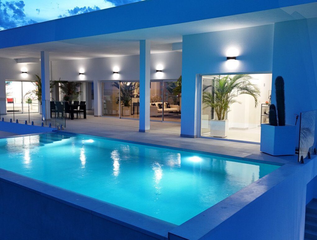 Villa in Elx / Elche, Valencian Community, Spain 2 - 18496540