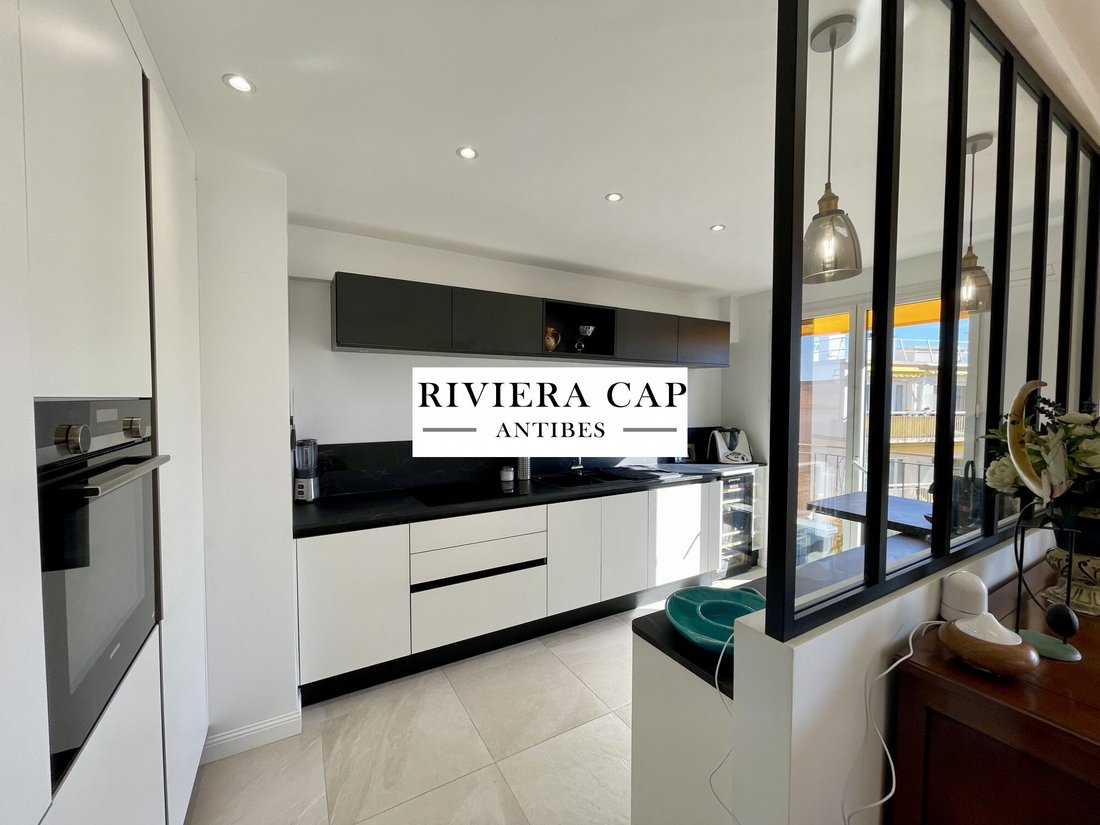 Apartment in Les Cougoulins-Rastines, Antibes, France 5 - 17315260