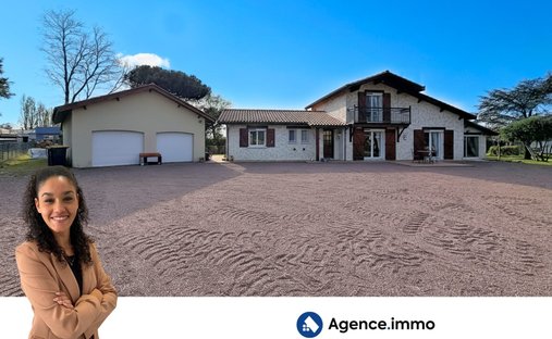House in Braud-et-Saint-Louis, Nouvelle-Aquitaine, France 1