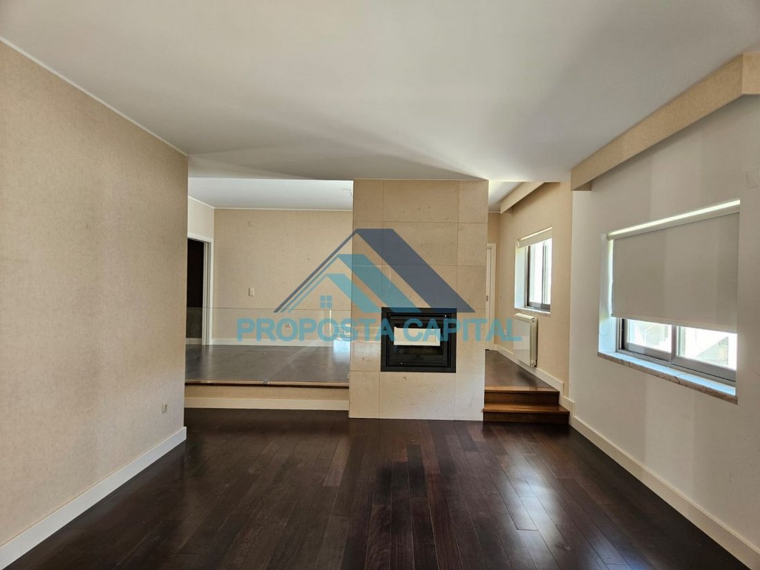 Apartment in Alcabideche, Lisbon, Portugal 3 - 18496544