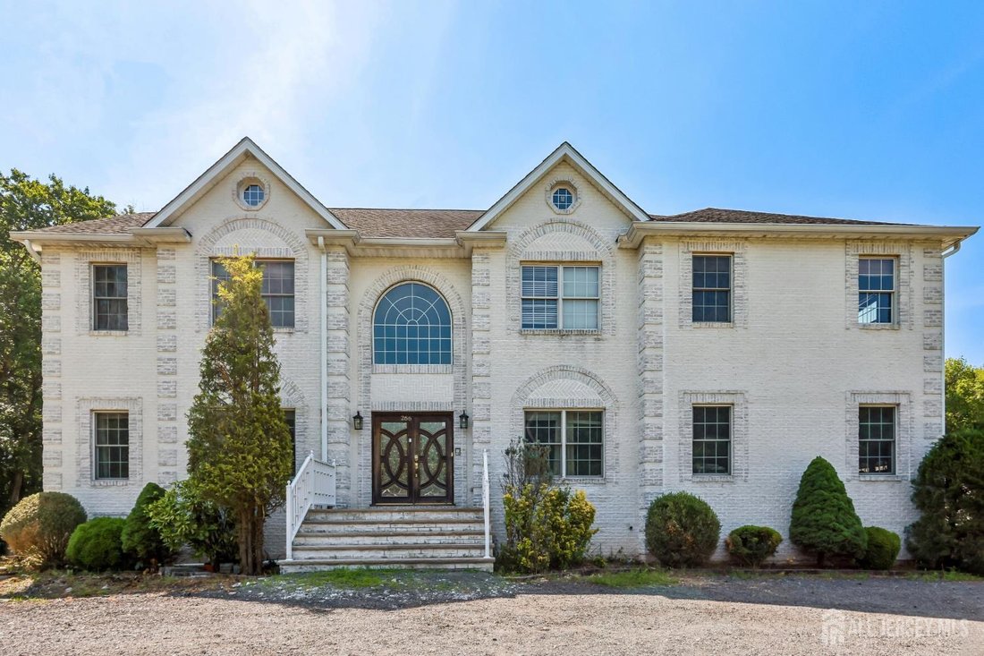 House in Monroe Township, New Jersey, United States 4 - 18496036