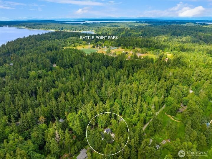 House in Bainbridge Island, Washington, United States 5 - 18496364