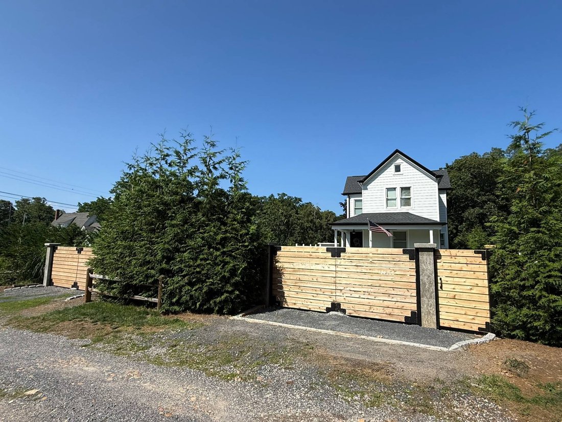 House in East Marion, New York, United States 1 - 18496136
