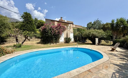 Villa in San-Martino-di-Lota, Corsica, France 1