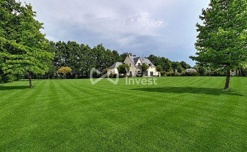 Villa in Pillerie-Bootz, Laval, Pays de la Loire 1