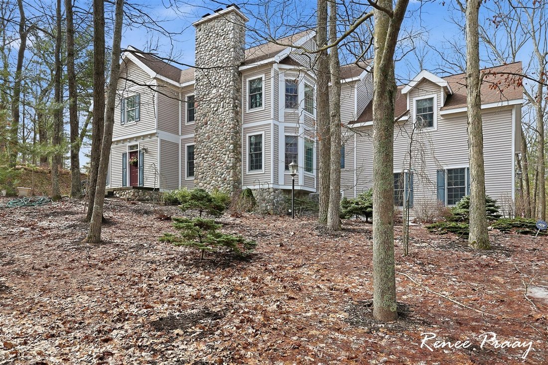 House in Pentwater, Michigan, United States 2 - 18496565
