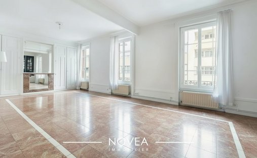 Apartment in Zola - Pressence, Villeurbanne, France 1