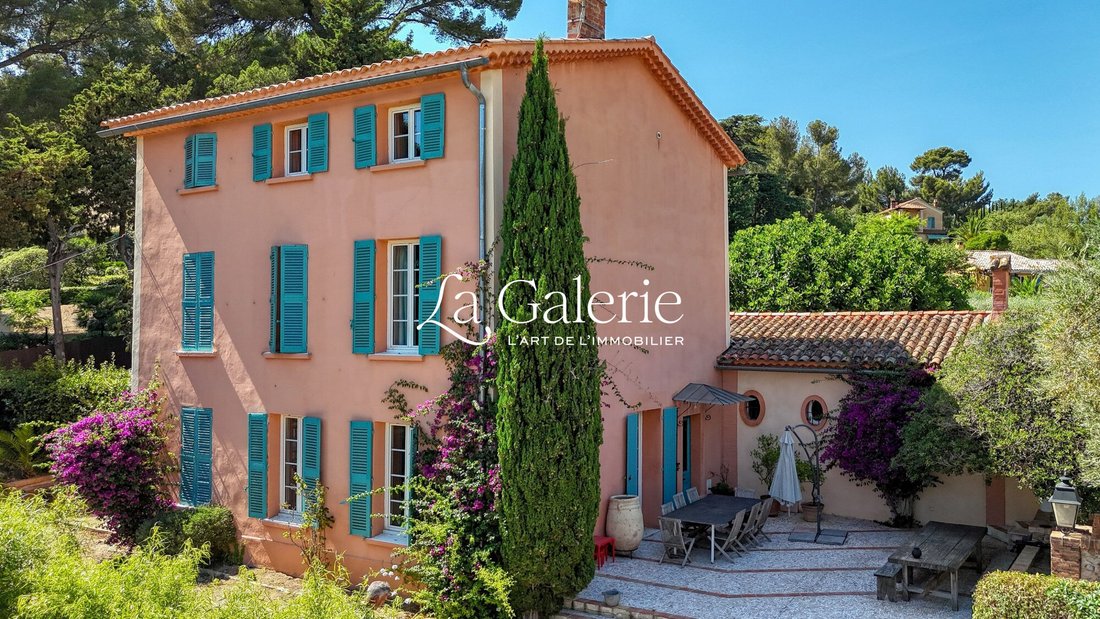 House in Coste Chaude-Mauveou, La Seyne-sur-Mer, France 2 - 18496233
