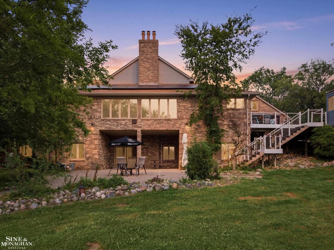 House in Richmond, Michigan, United States 2 - 18496557