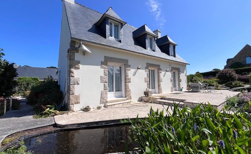 House in Louannec, Brittany, France 1