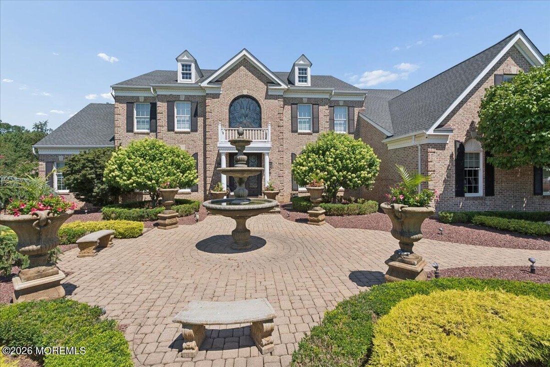 House in Manalapan Township, New Jersey, United States 2 - 18496503