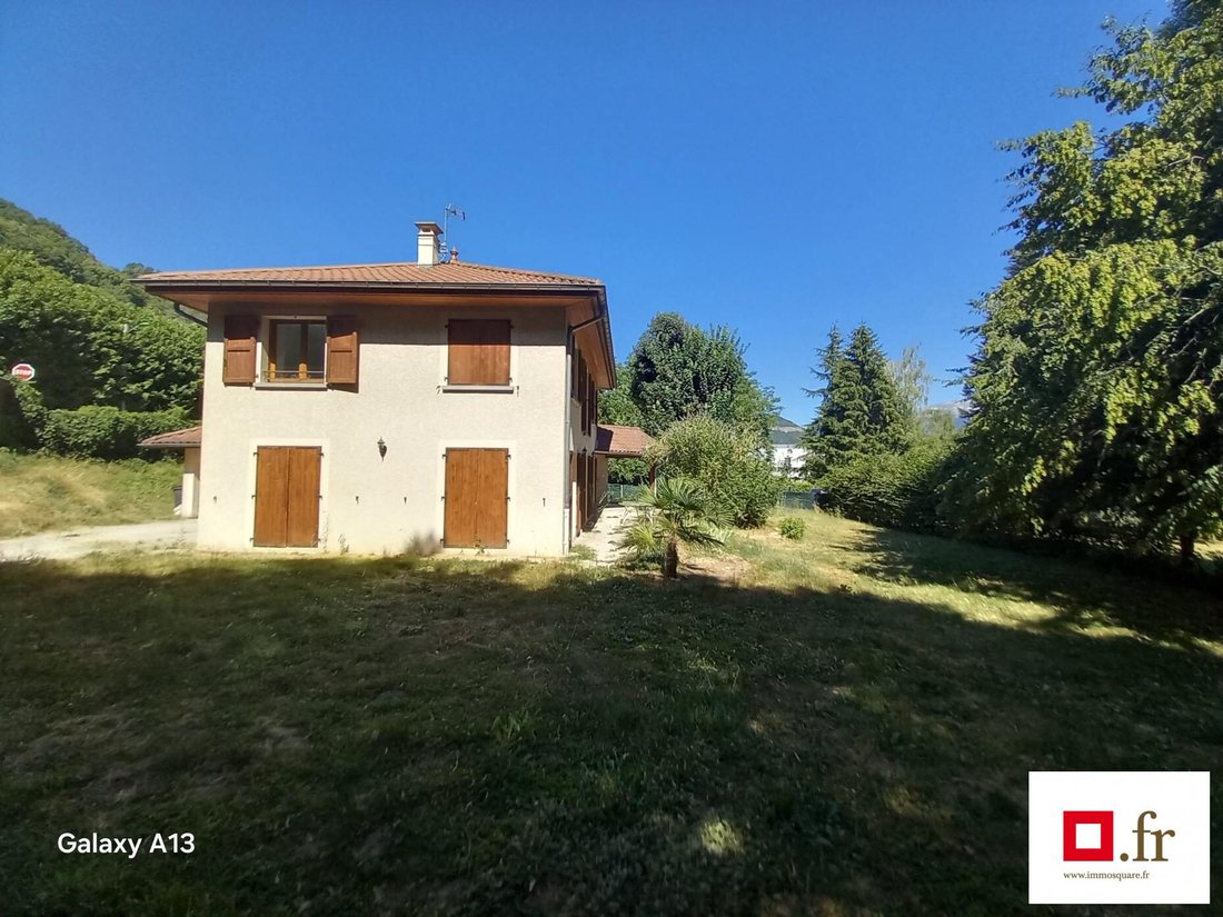 Villa in Centre Ville Sud-Vallée, Voiron, France 5 - 18496194
