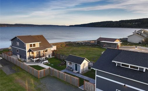 House in Greenbank, Washington, United States 1