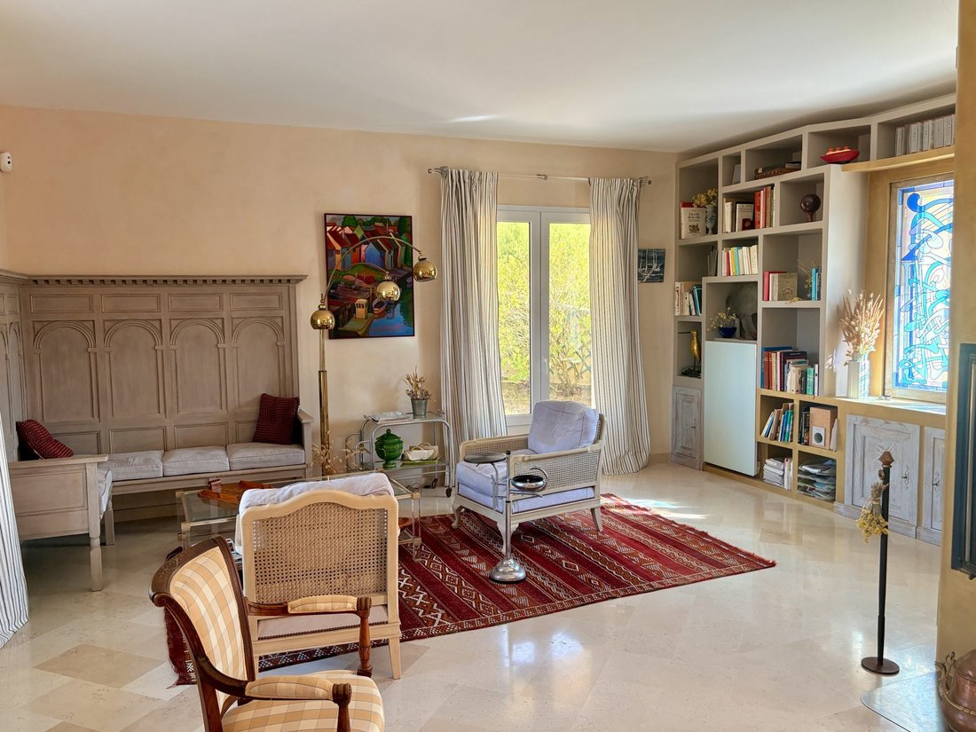House in Saint-Georges-d'Oleron, Nouvelle-Aquitaine, France 5 - 18496246