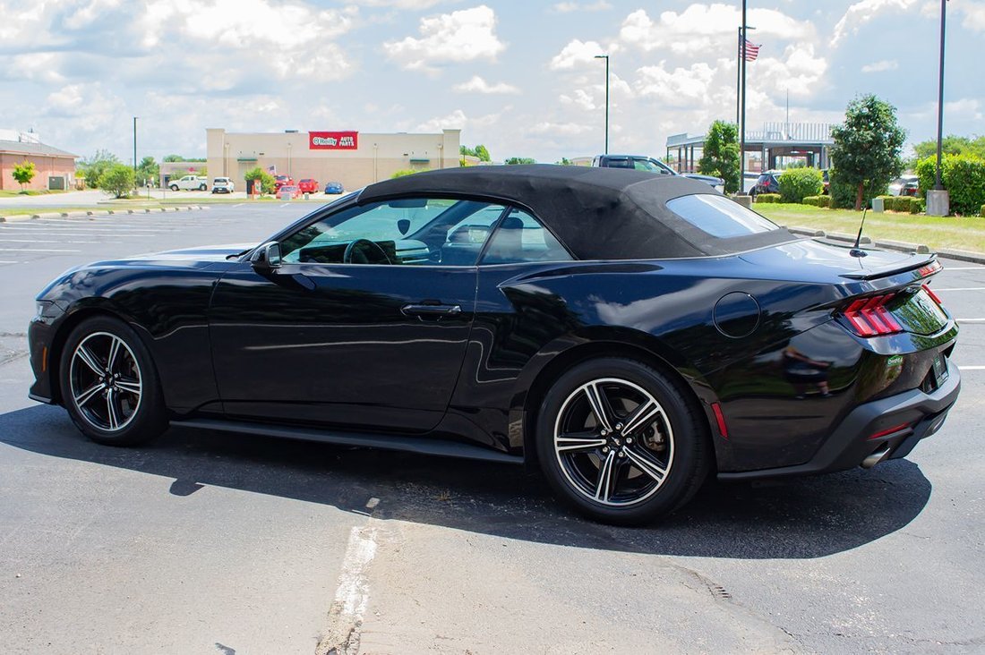 Cabriolet in Fishers, IN, United States 5 - 18497593