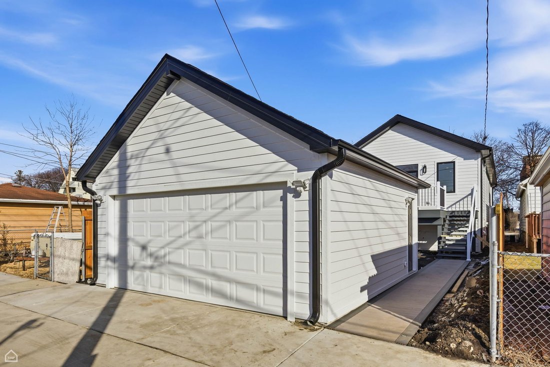 House in River Grove, Illinois, United States 4 - 18496862