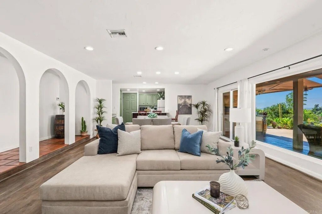 House in El Cajon, California, United States 3 - 18497105