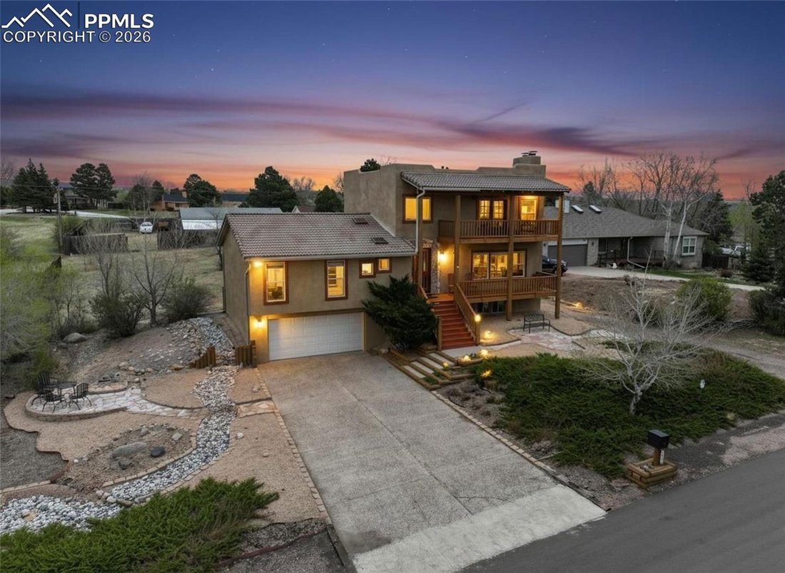 House in Colorado Springs, Colorado, United States 1 - 18440403