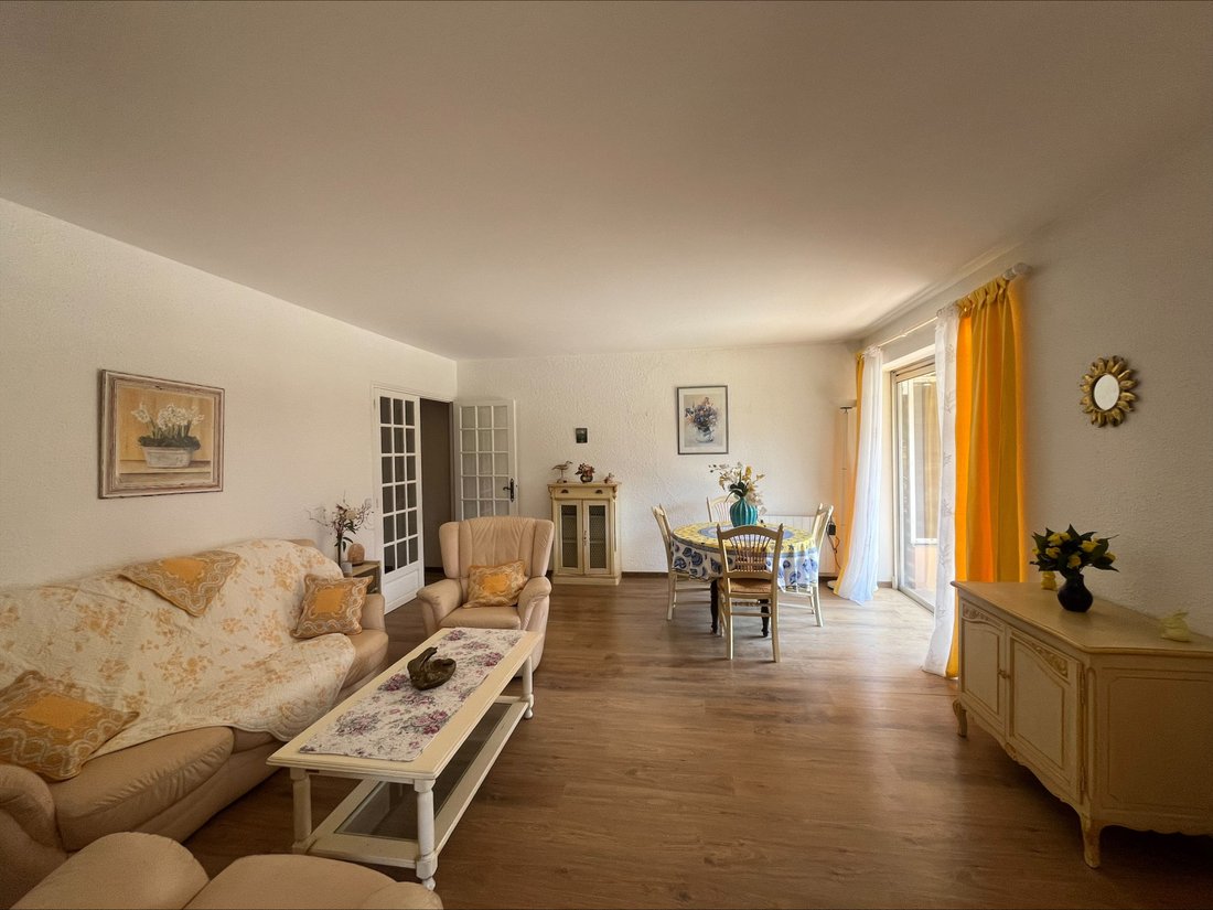 Apartment in Zone Est Diffuse, Saint-Tropez, France 4 - 18407817