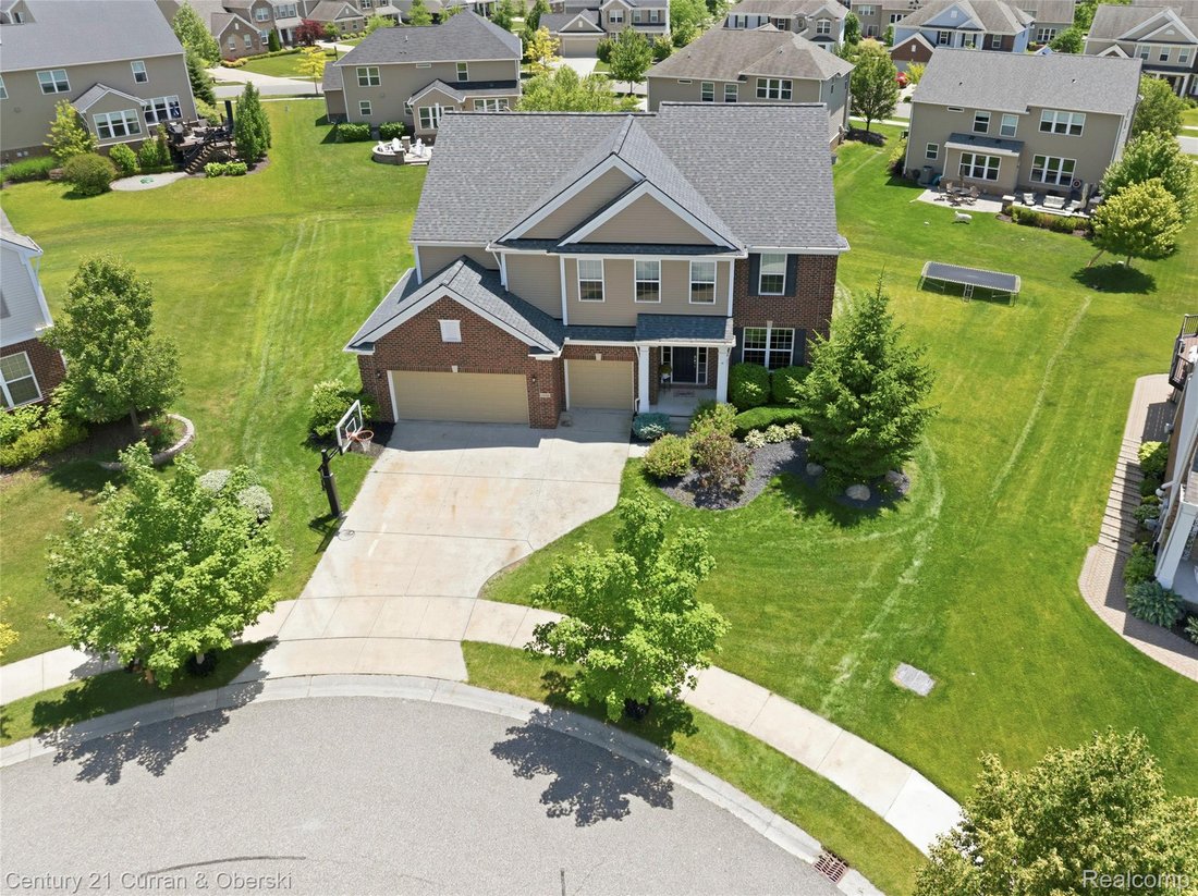 House in South Lyon, Michigan, United States 2 - 18278325