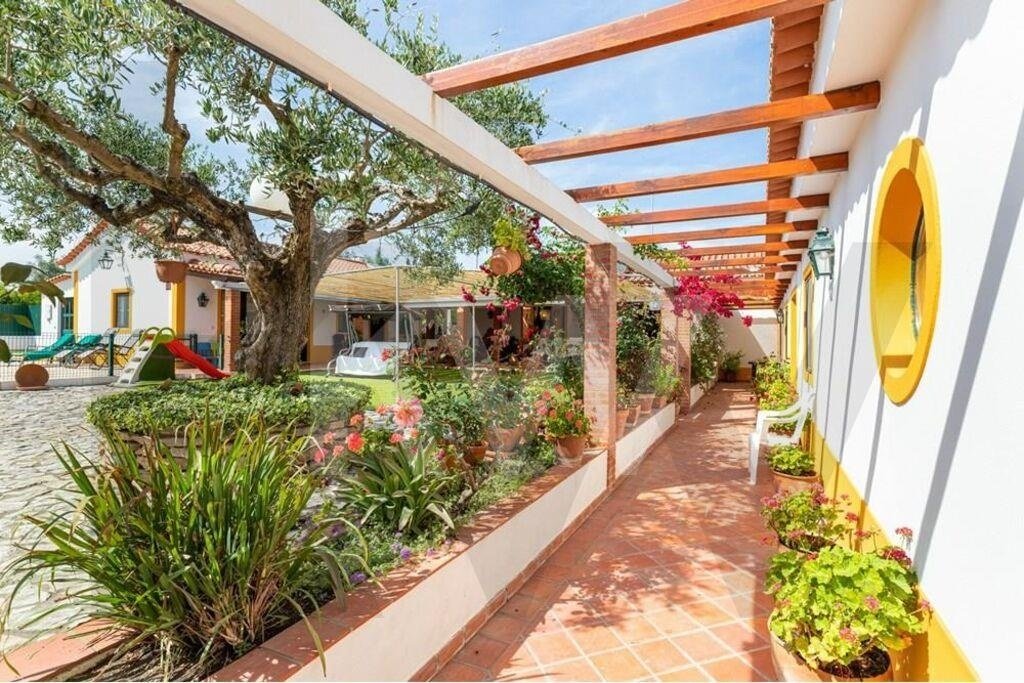 Townhouse in Povoa da Isenta, Santarem District, Portugal 3 - 18497534
