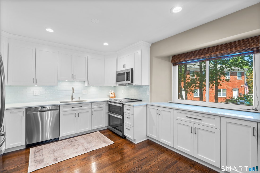 Condo in Stamford, Connecticut, United States 2 - 18497506