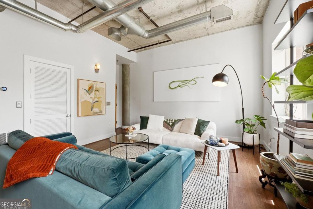 Condo in Atlanta, Georgia, United States 3 - 18496782