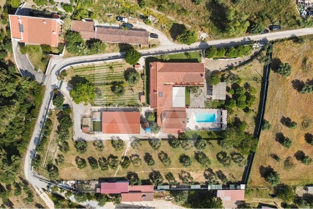 Townhouse in Povoa da Isenta, Santarem District, Portugal 2 - 18497534