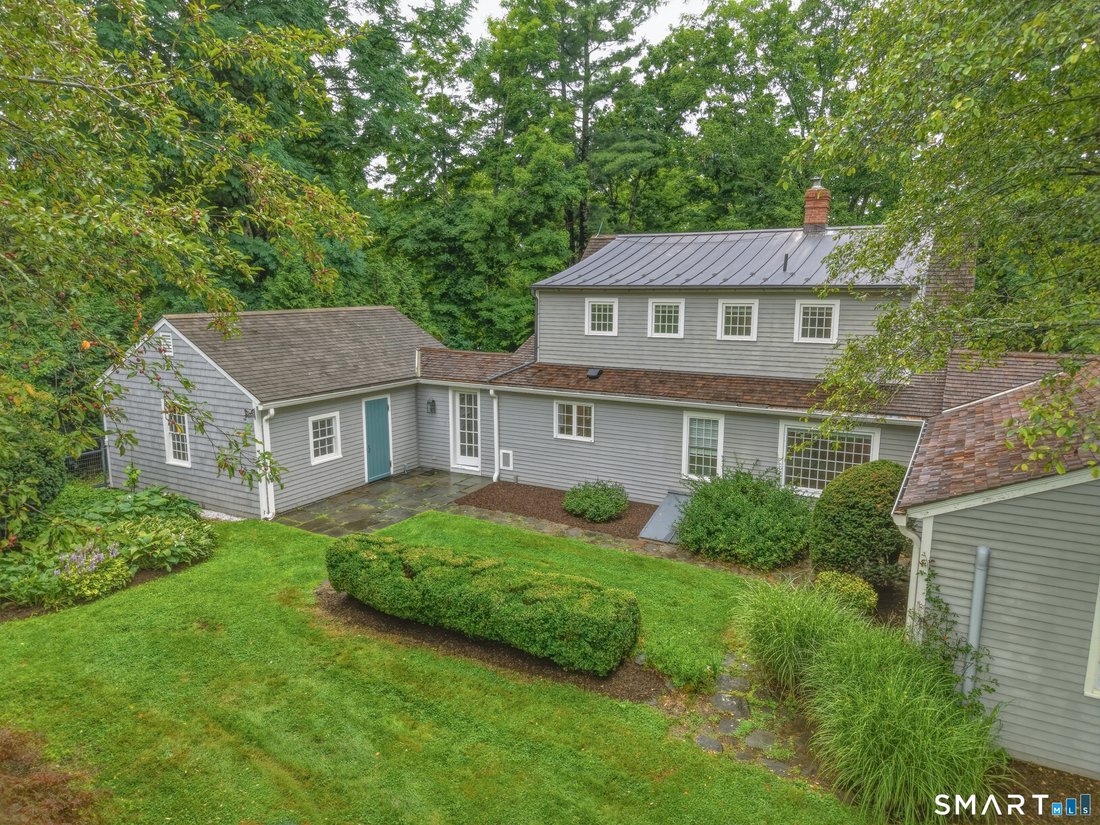 House in Woodbury, Connecticut, United States 4 - 18497223