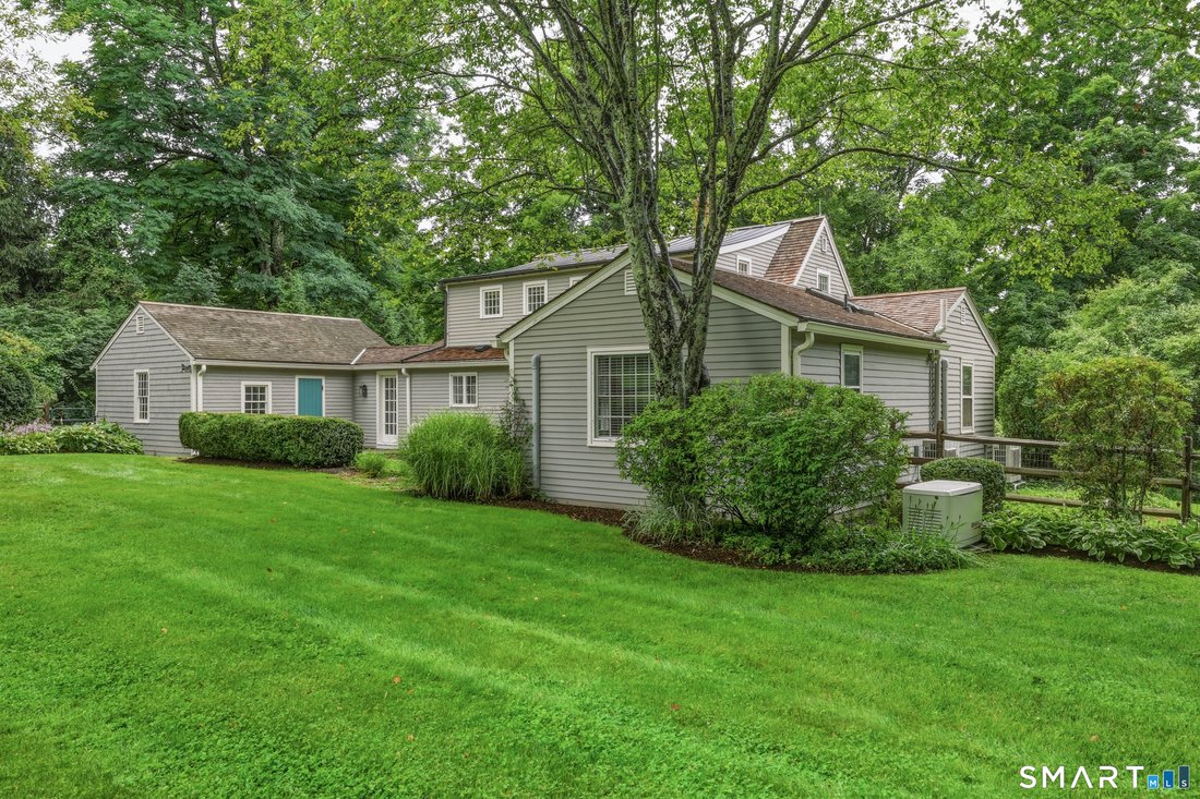 House in Woodbury, Connecticut, United States 3 - 18497223