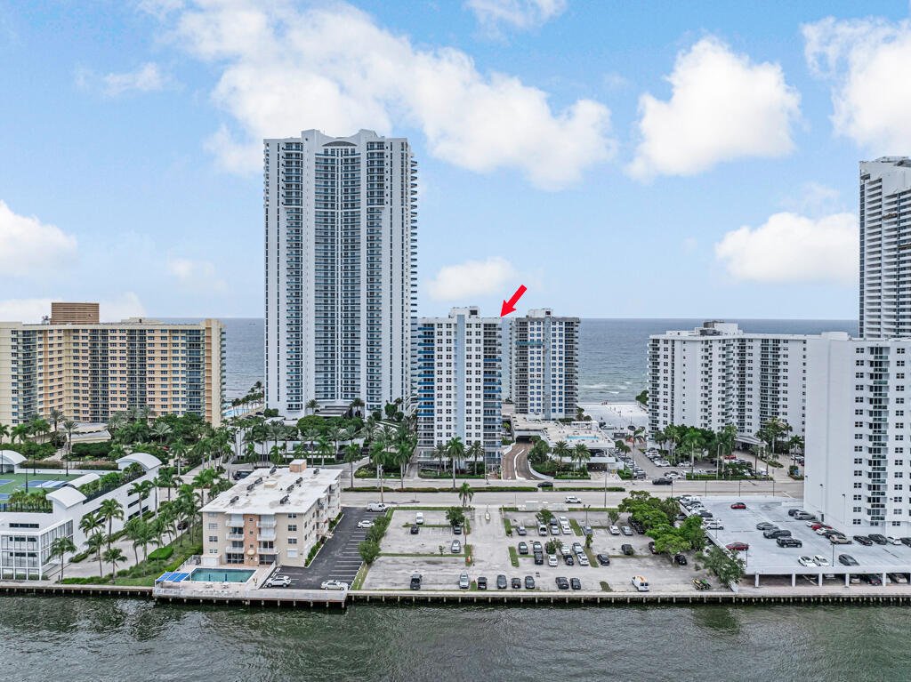 Condo in Hollywood, Florida, United States 1 - 18497010