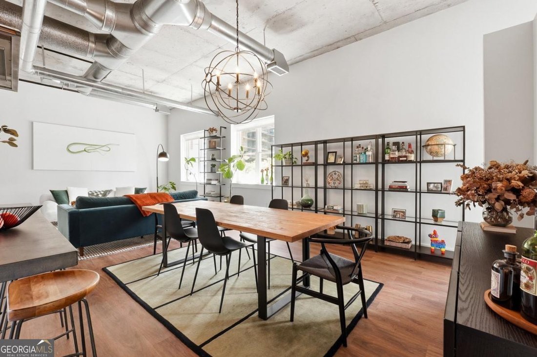 Condo in Atlanta, Georgia, United States 5 - 18496782