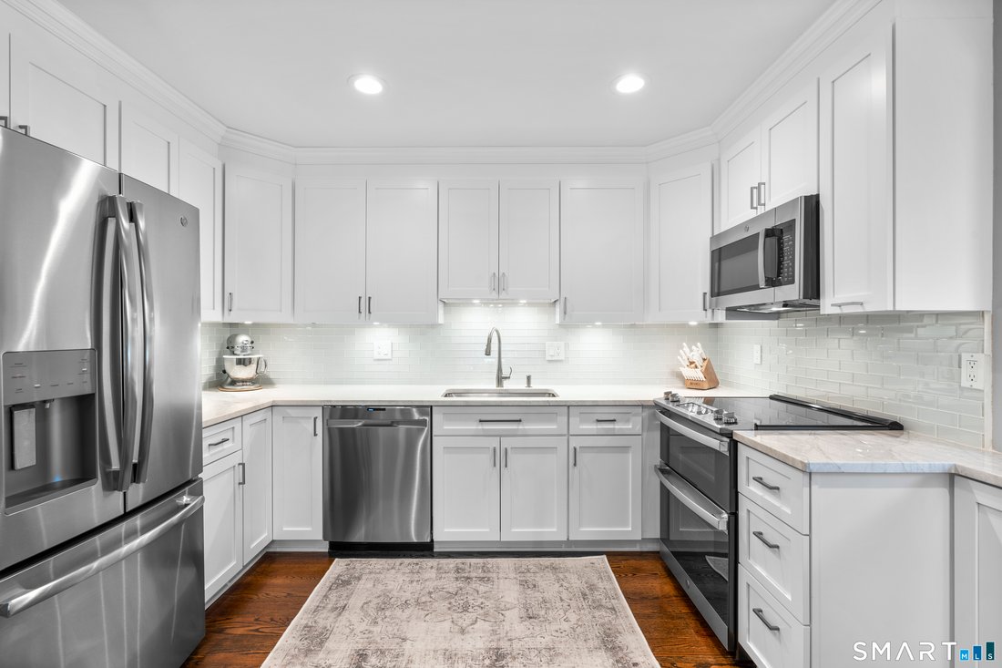 Condo in Stamford, Connecticut, United States 3 - 18497506
