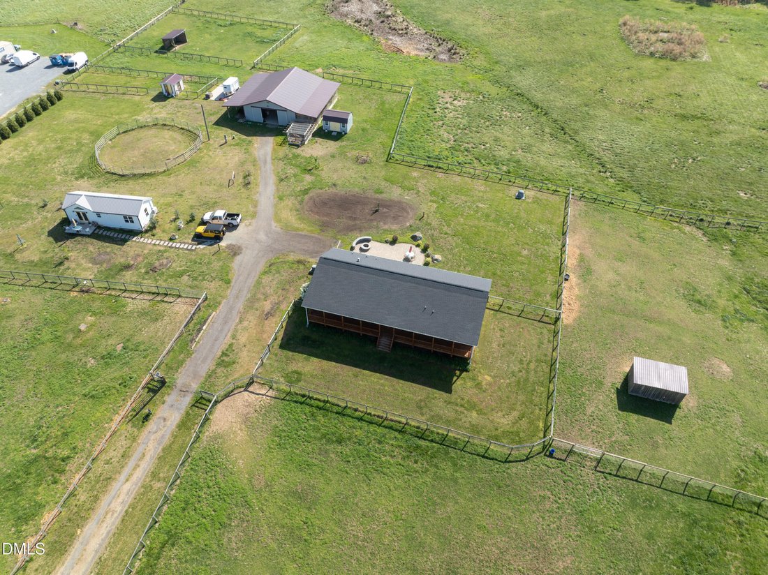 House in Siler City, North Carolina, United States 4 - 18497456
