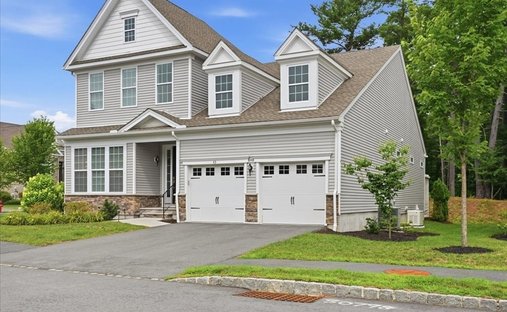 Condo in Millis, Massachusetts, United States 1