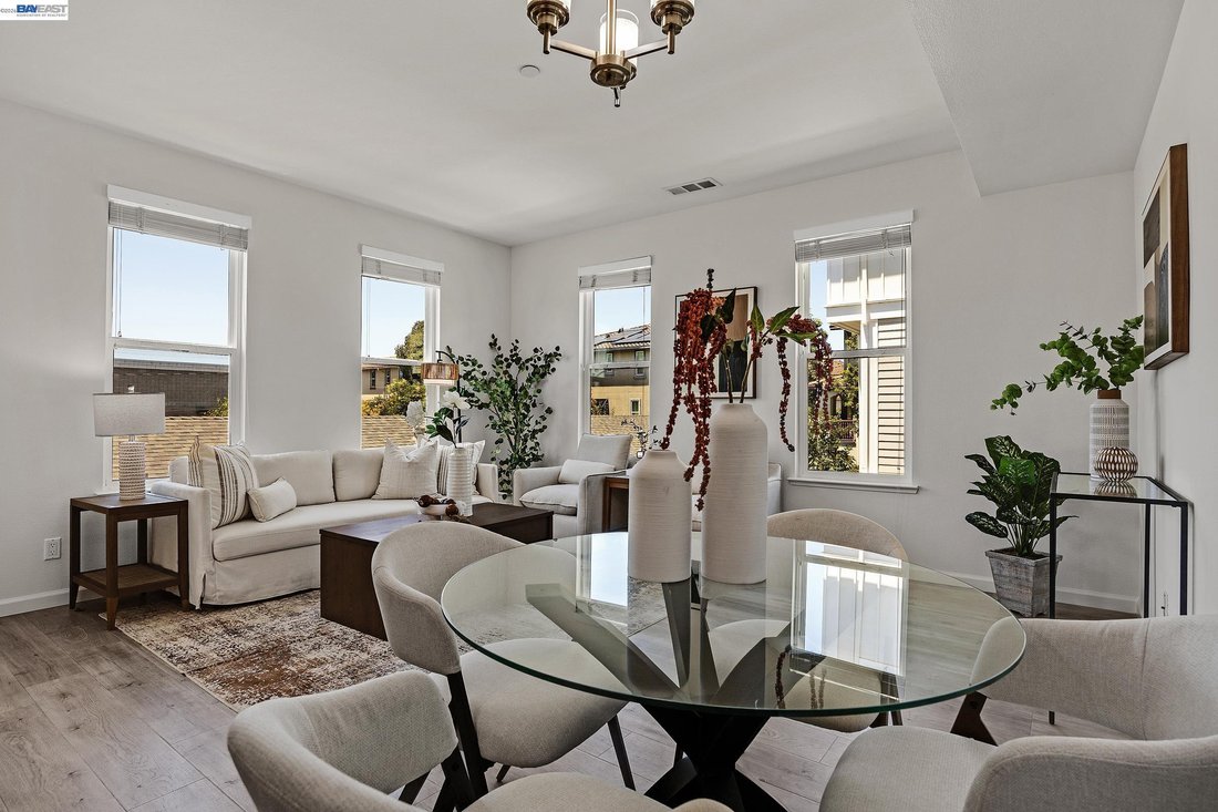 Townhouse in Newark, California, United States 1 - 18496712
