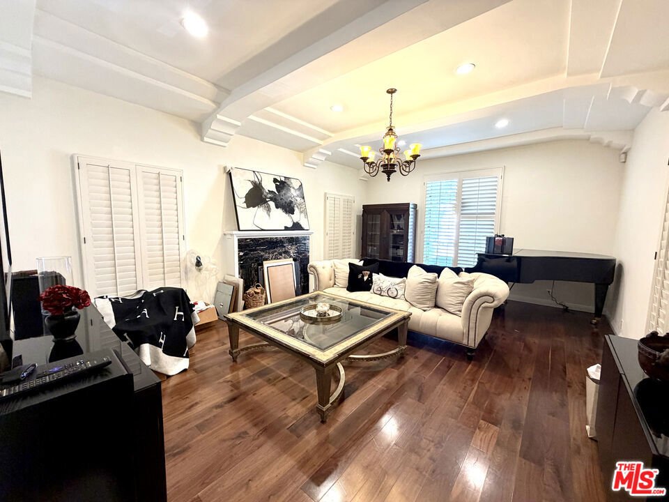 House in Beverly Hills, California, United States 3 - 18497332