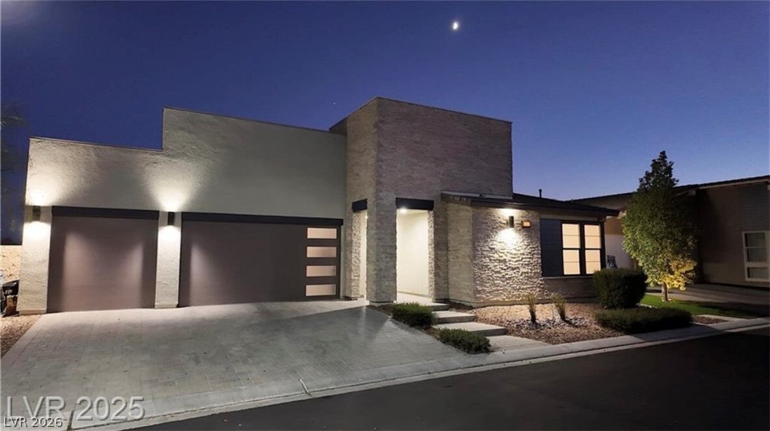 House in Las Vegas, Nevada, United States 1 - 18496804