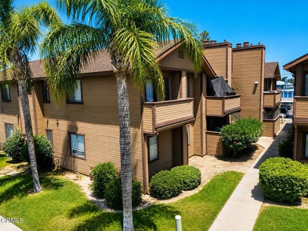 Bakersfield, California, United States 5 - 18497087