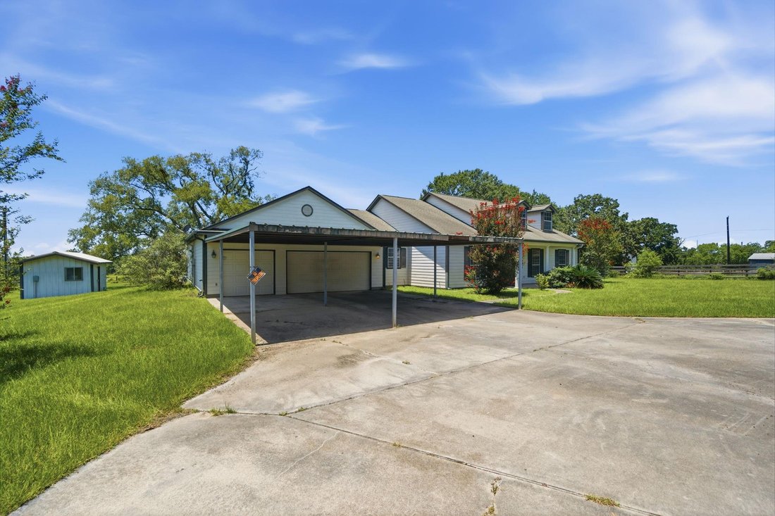 House in Montgomery, Texas, United States 5 - 18497414