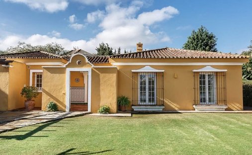 Villa in Sotogrande, San Roque, Andalusia 1